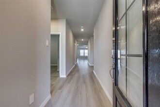 5209 Meditation Dr in McKinney, TX - Foto de edificio - Building Photo