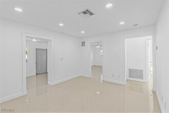 4839 Tudor Dr in Cape Coral, FL - Building Photo - Building Photo