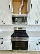 1609 Blanche St in Charlotte, NC - Building Photo - Building Photo