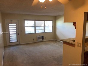 93 Ventnor E-Unit -93 in Deerfield Beach, FL - Building Photo - Building Photo