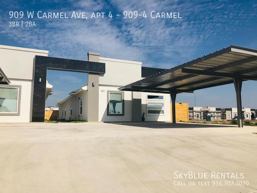 909 W Carmel Ave in Pharr, TX - Building Photo