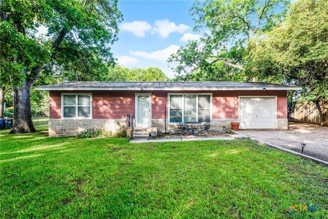 property at 2052 Gruene Rd