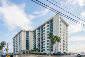 Treasures on the Bay - South in North Bay Village, FL - Building Photo - Building Photo