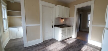 1457 S 74th St, Unit Upper in West Allis, WI - Building Photo - Building Photo