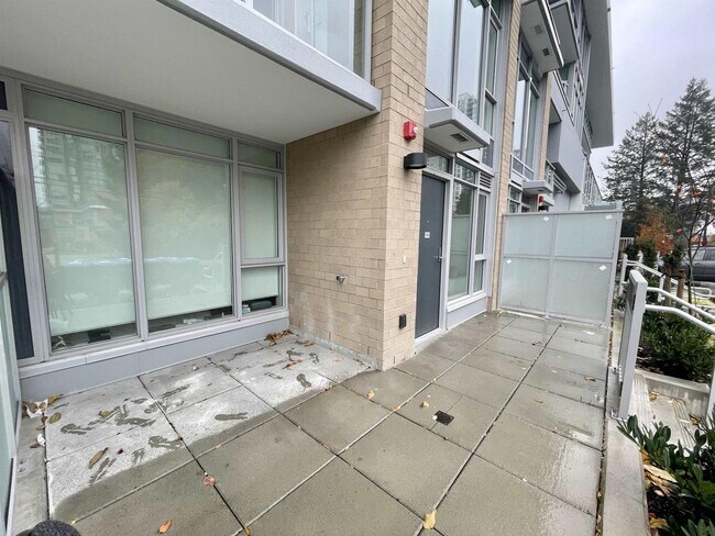 13350 Central Ave in Surrey, BC - Building Photo - Building Photo