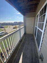 8122 Welsh Dr in Lake St. Louis, MO - Building Photo - Building Photo