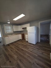 307 N Governors Ave, Unit Unit B in Dover, DE - Foto de edificio - Building Photo
