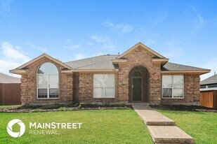 9306 Chimneywood Dr in Rowlett, TX - Building Photo