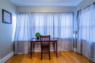 902 Marquette Ave NW in Albuquerque, NM - Building Photo - Building Photo