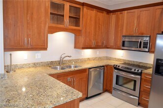 1625 SE 46th St in Cape Coral, FL - Building Photo - Building Photo