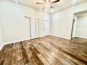 7797 Ira Dr in Pensacola, FL - Foto de edificio - Building Photo