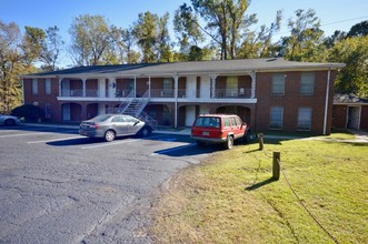 Califf Apartments in Charleston, SC - Building Photo - Building Photo