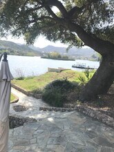 800 Lake Sherwood Dr in Westlake Village, CA - Building Photo - Building Photo