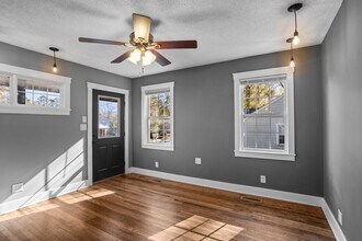 1175 Lakeview Dr in Auburn, AL - Building Photo - Building Photo