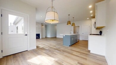 3811 Boulder Ridge Dr in Champaign, IL - Building Photo - Building Photo