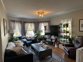 70 Beach Rd, Unit Upperunit in Salisbury, MA - Building Photo - Building Photo