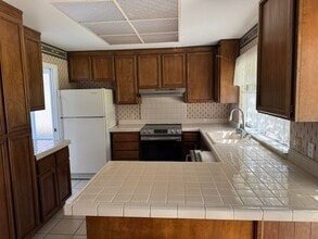 8068 Poulson St in Citrus Heights, CA - Building Photo - Building Photo