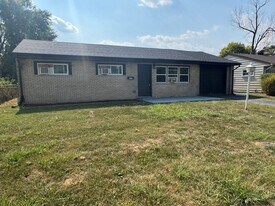 1608 Parklane Dr in Sauget, IL - Building Photo