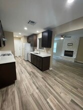 410 Parkhill Cove in Round Rock, TX - Foto de edificio - Building Photo