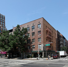 354 East 83 Street in New York, NY - Building Photo - Building Photo