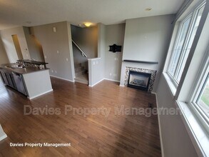 603 Watt Blvd SW in Edmonton, AB - Building Photo - Building Photo