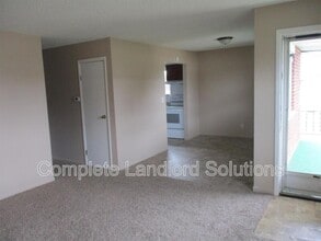 5921-5923 E Braddock Ave in Terre Haute, IN - Building Photo - Building Photo