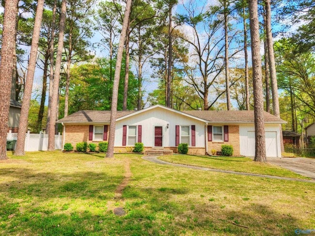 510 Hermitagewood Dr NW in Huntsville, AL - Building Photo - Building Photo