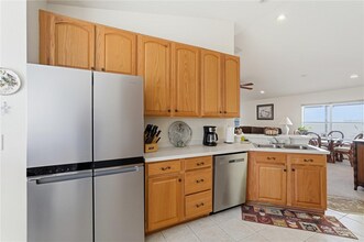 2211 Pleasant Hill Ln in Holiday, FL - Foto de edificio - Building Photo