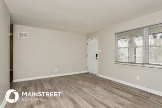 2366 Wesford Dr in Maryland Heights, MO - Building Photo - Building Photo