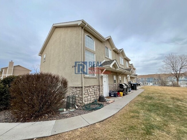 property at 2263 Coronado Pkwy N