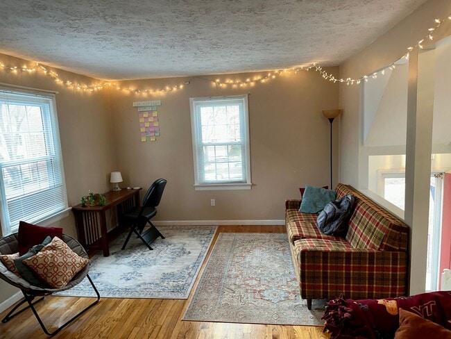 131 Huntington Ln in Blacksburg, VA - Building Photo - Building Photo