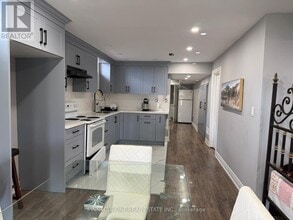 23 Purdy Pl in Clarington, ON - Building Photo - Building Photo