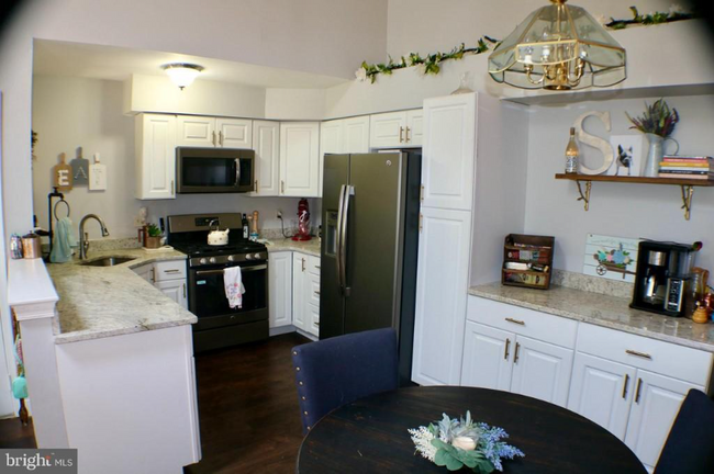 property at 1107 Tristram Cir