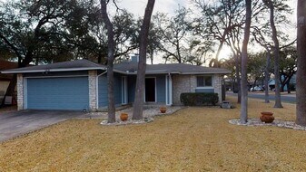 13128 Mill Stone Dr in Austin, TX - Building Photo