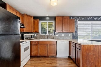 1186 E 3150 N in Ogden, UT - Foto de edificio - Building Photo