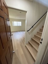 12736 Caswell Ave Apartamentos