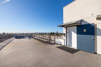 The Lexi in North Hills, CA - Building Photo - Building Photo