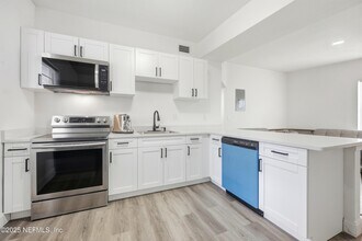 10303 Westmar Rd in Jacksonville, FL - Building Photo - Building Photo