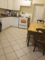 24 Franklindale Ave in Wappingers Falls, NY - Building Photo