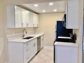 3032 Exeter in Boca Raton, FL - Building Photo