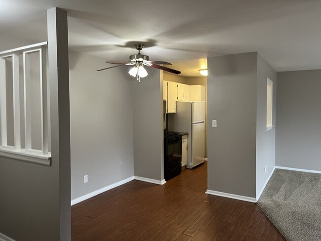 Foster Park Apartments