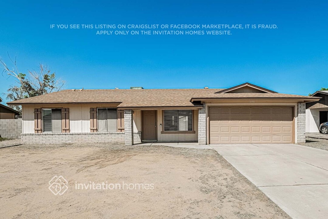 6958 W Purdue Ave in Peoria, AZ - Building Photo