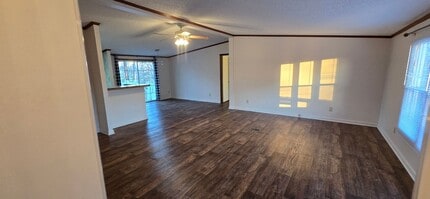 2386 Bonlee Rd in Siler City, NC - Building Photo - Building Photo