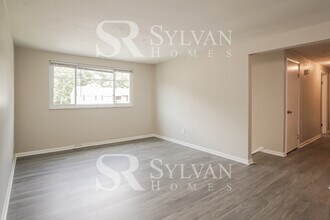 428 Springdale Dr in Pittsburgh, PA - Building Photo - Building Photo