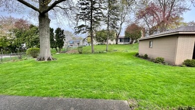 1837 Onaway Rd SE in Grand Rapids, MI - Building Photo - Building Photo