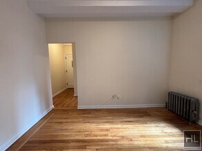 WEST 45 STREET, Unit 2E in New York, NY - Building Photo - Building Photo