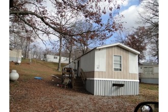 615 Falling Springs Rd in Radcliff, KY - Building Photo - Building Photo