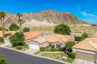48137 Vista Cielo in La Quinta, CA - Building Photo - Building Photo