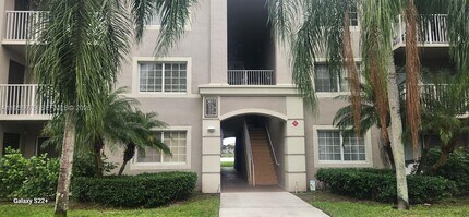 5011 Wiles Rd in Coconut Creek, FL - Building Photo - Building Photo