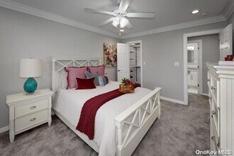 1742 August Rd-Unit -1742 in Babylon, NY - Building Photo - Building Photo